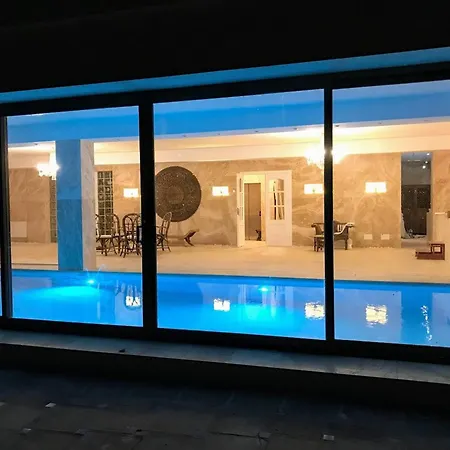 Villa Huge Golf With One Of Marbella Biggest Spas Estepona