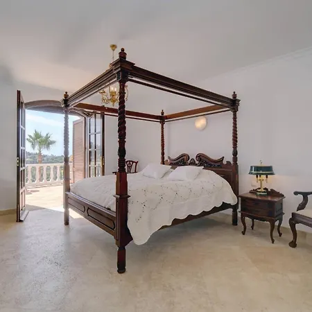 Villa Huge Golf With One Of Marbella Biggest Spas *