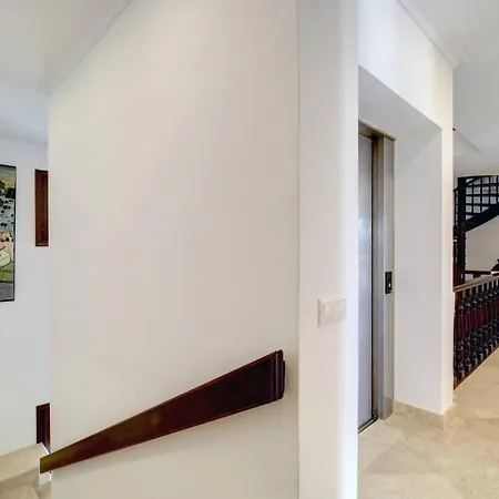 Villa Huge Golf With One Of Marbella Biggest Spas