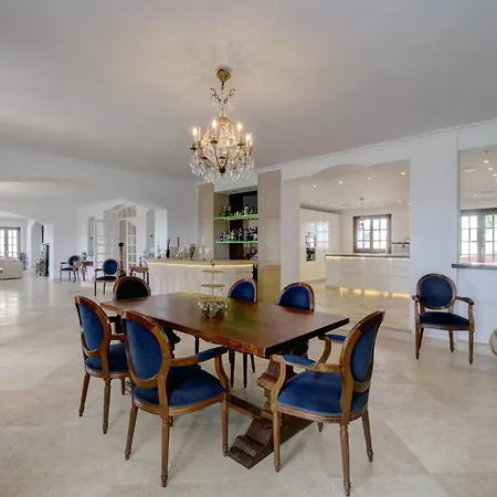 Huge Golf With One Of Marbella Biggest Spas Villa