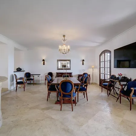 Villa Huge Golf With One Of Marbella Biggest Spas Estepona