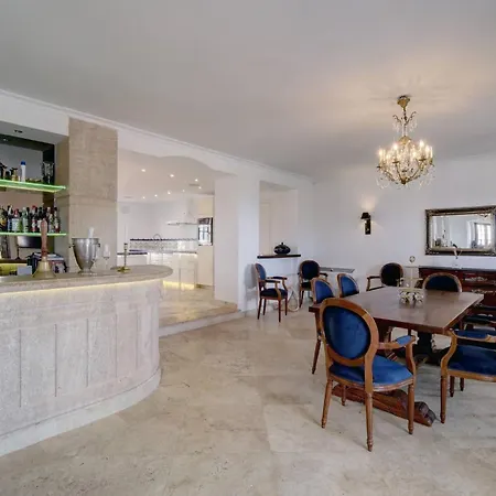 Huge Golf With One Of Marbella Biggest Spas