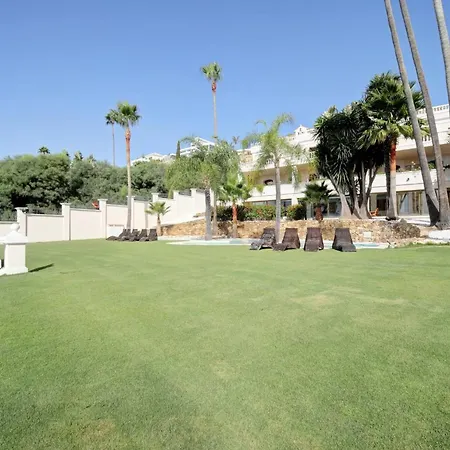 Huge Golf With One Of Marbella Biggest Spas Villa